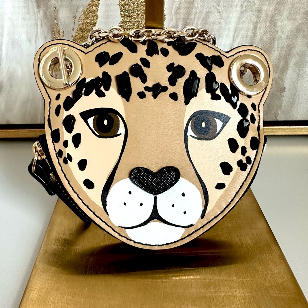 Like New Run Wild Leopard Coin Purse
